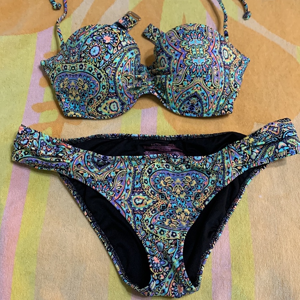 Victoria Secret Knock Out Bikini